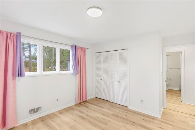 264 Jones Drive, Roswell, GA 30075