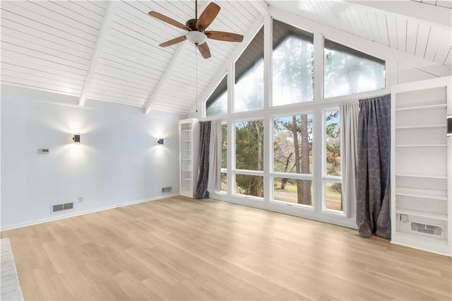 264 Jones Drive, Roswell, GA 30075