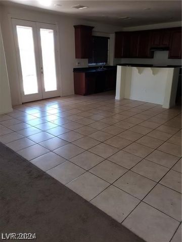 206 Valerian Street, Henderson, NV 89015