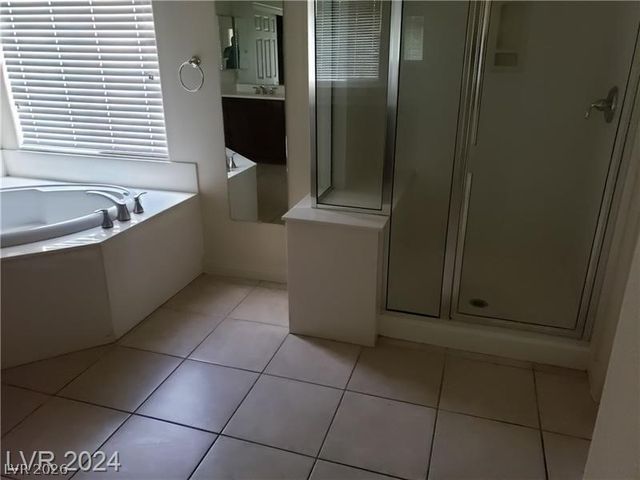 206 Valerian Street, Henderson, NV 89015
