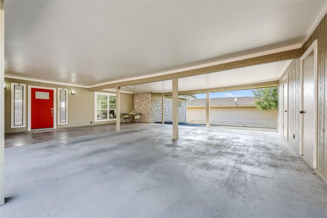 2802 Douglas CV, Lago Vista, TX 78645