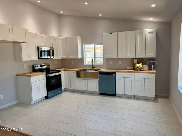 4790 E GOSS Drive, Rimrock, AZ 86335