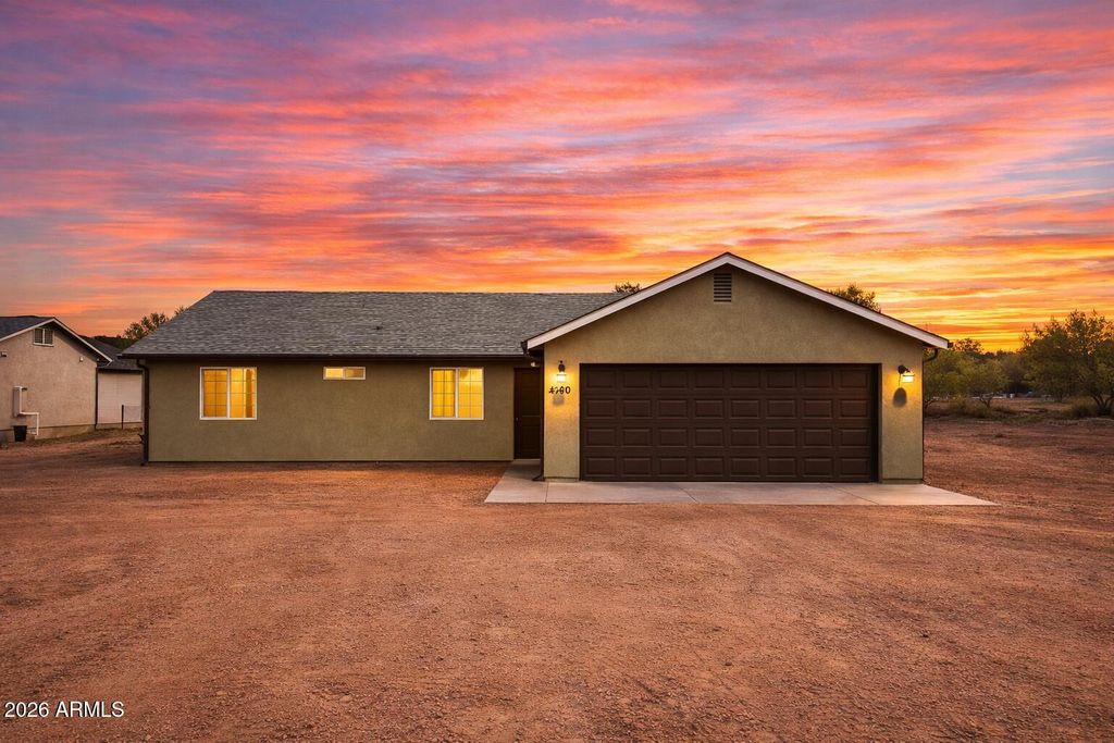 4790 E GOSS Drive, Rimrock, AZ 86335