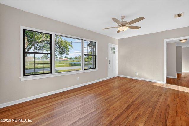 2618 BAYVIEW Road, Jacksonville, FL 32210