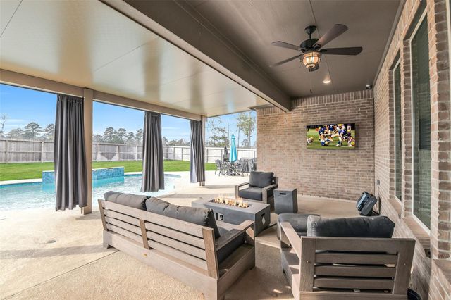 41043 Kimber Lane, Magnolia, TX 77354