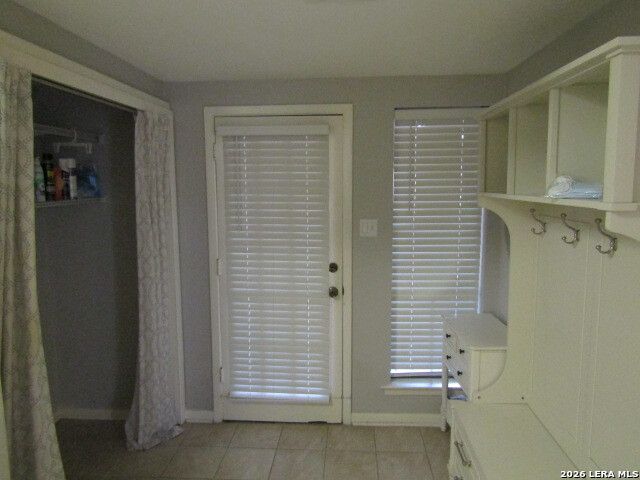 3678 Hidden Dr Apt 1502, San Antonio, TX 78217