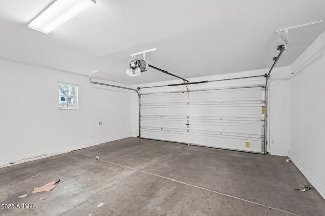 7722 W PIPESTONE Place, Phoenix, AZ 85035