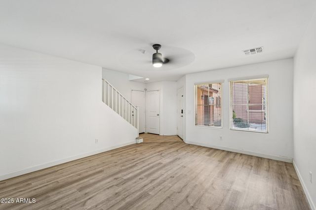 7722 W PIPESTONE Place, Phoenix, AZ 85035