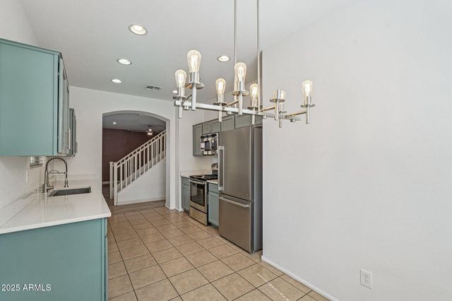 7722 W PIPESTONE Place, Phoenix, AZ 85035