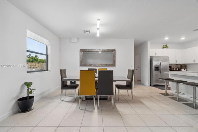 24242 SW 119th Pl, Homestead, FL 33032