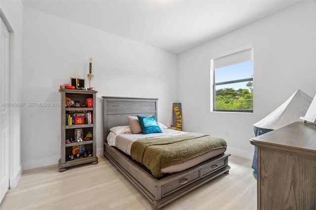 24242 SW 119th Pl, Homestead, FL 33032