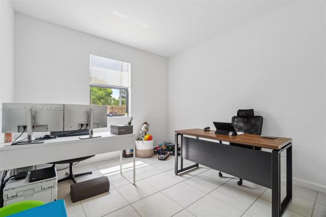 24242 SW 119th Pl, Homestead, FL 33032