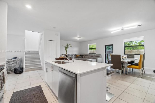 24242 SW 119th Pl, Homestead, FL 33032