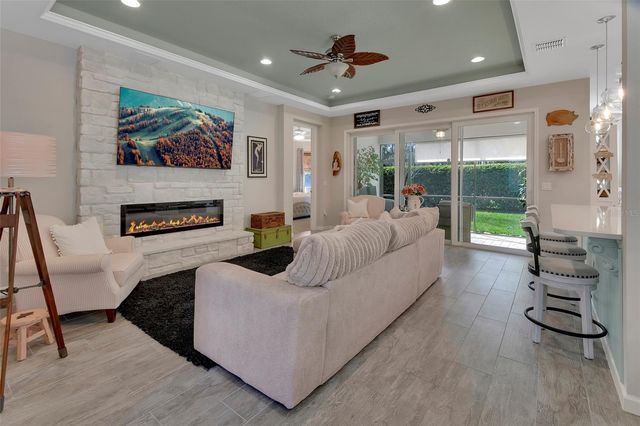 245 OLD MOSS CIRCLE, Deland, FL 32724