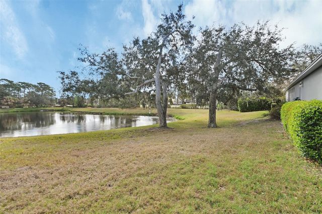 245 OLD MOSS CIRCLE, Deland, FL 32724