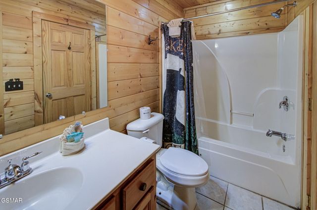 1528 Rainbow Ridge Way, Sevierville, TN 37862