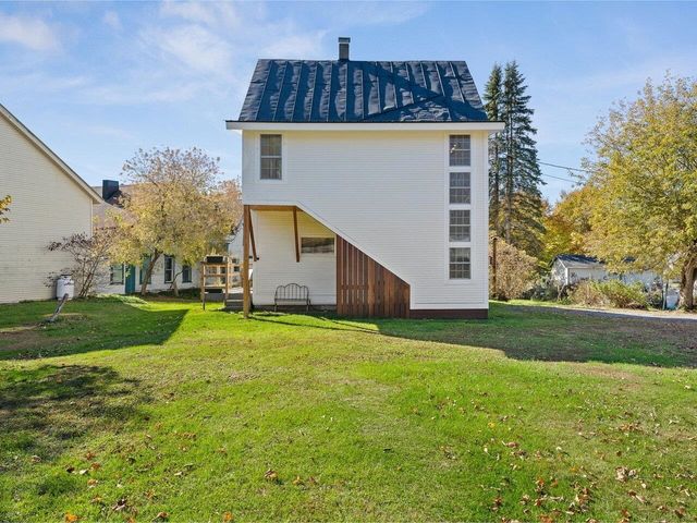 42 Depot Street, Hardwick, VT 05843