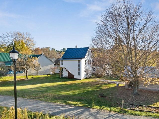 42 Depot Street, Hardwick, VT 05843