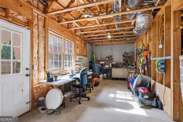 5304 Vinings Lake View SW, Mableton, GA 30126