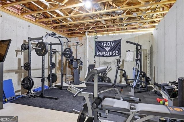 5304 Vinings Lake View SW, Mableton, GA 30126