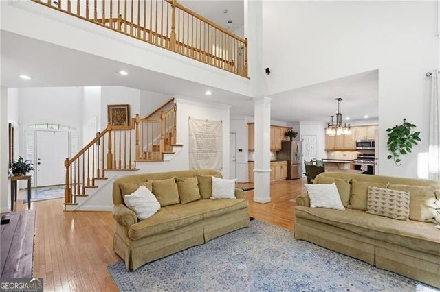 5304 Vinings Lake View SW, Mableton, GA 30126