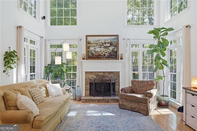 5304 Vinings Lake View SW, Mableton, GA 30126