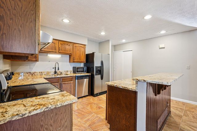 3249 Rothschild Court, Dublin, OH 43017