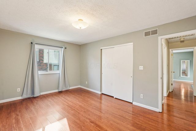 3249 Rothschild Court, Dublin, OH 43017