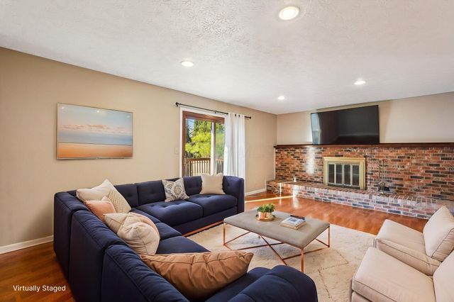 3249 Rothschild Court, Dublin, OH 43017