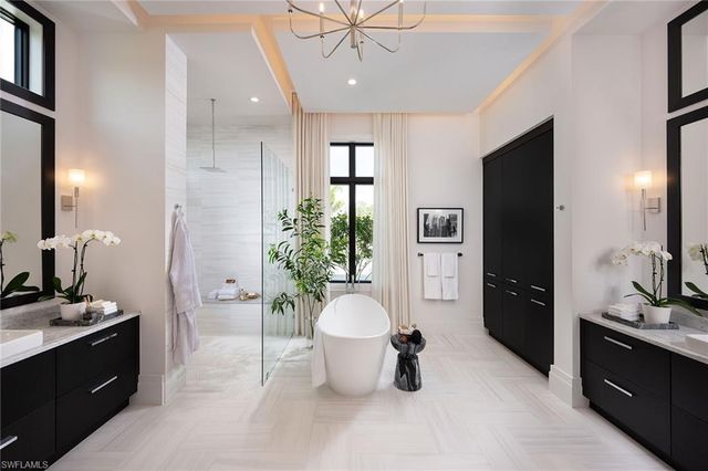 3054 Ravenna AVE, Naples, FL 34120