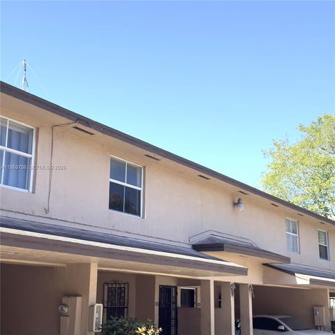 451 NE 136th St III314, North Miami, FL 33161