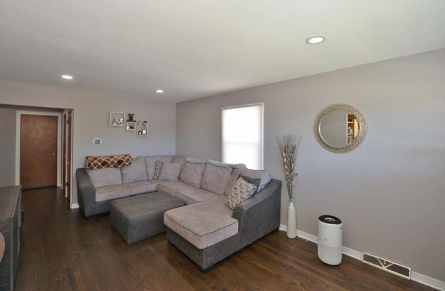 1818 Neptune AVENUE, Racine, WI 53404