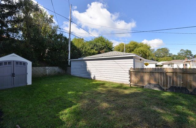1818 Neptune AVENUE, Racine, WI 53404