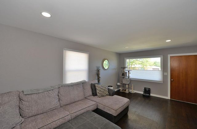 1818 Neptune AVENUE, Racine, WI 53404