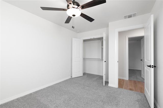 9233 NW 87th Street, Yukon, OK 73099