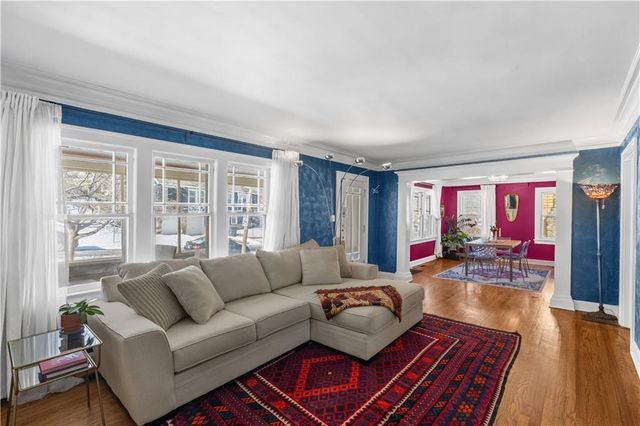 5001 Troostwood Road, Kansas City, MO 64110