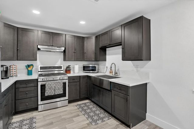 7219 10th St, Rio Linda, CA 95673