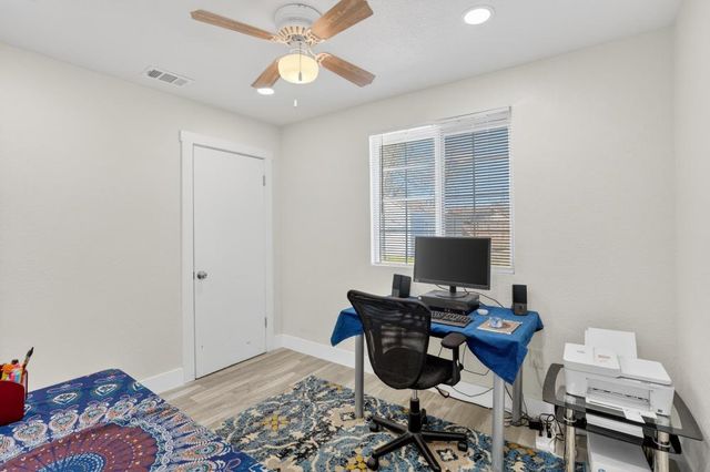 7219 10th St, Rio Linda, CA 95673