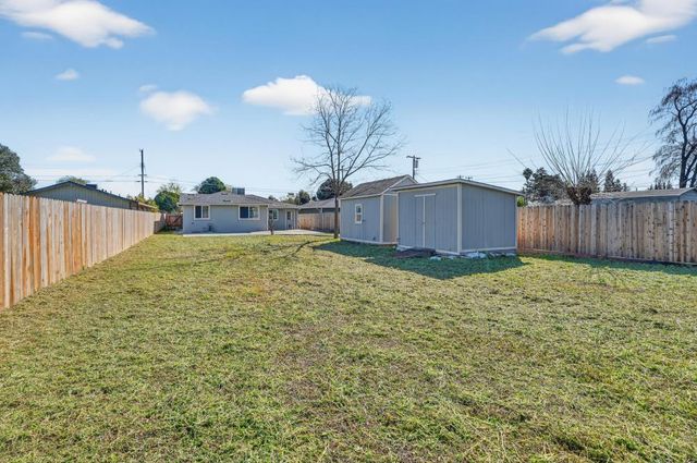 7219 10th St, Rio Linda, CA 95673