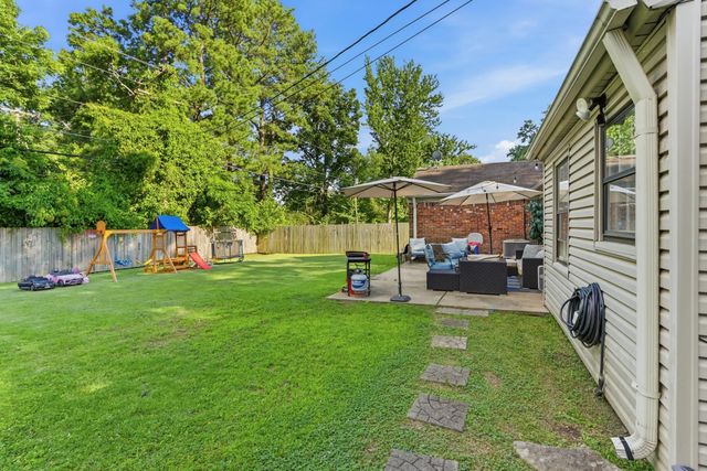 1614 STERLING DR, Memphis, TN 38119