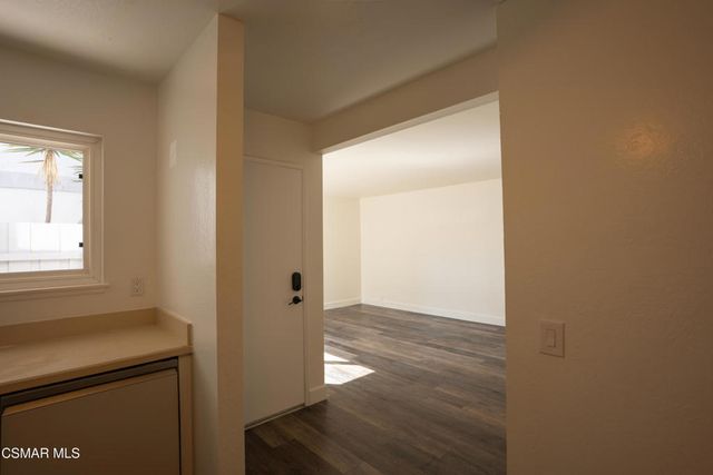 2511 E Harbor Boulevard 1, Ventura, CA 93001