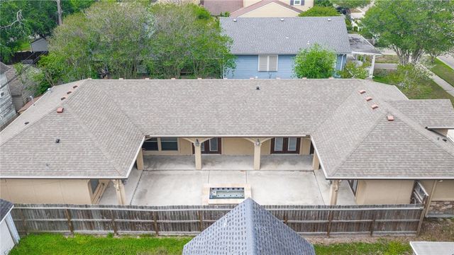 433 Louisiana Ave, Corpus Christi, TX 78404