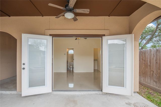433 Louisiana Ave, Corpus Christi, TX 78404