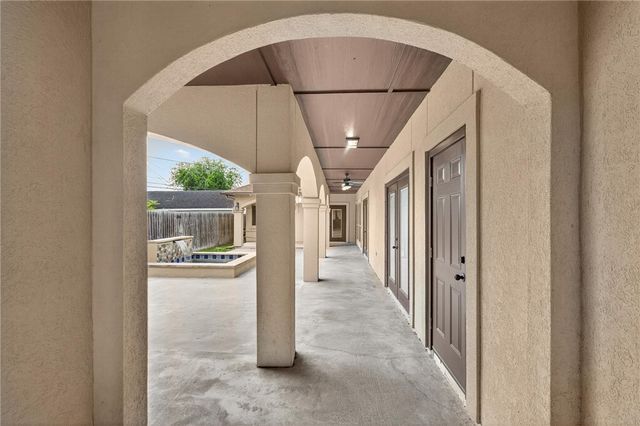 433 Louisiana Ave, Corpus Christi, TX 78404