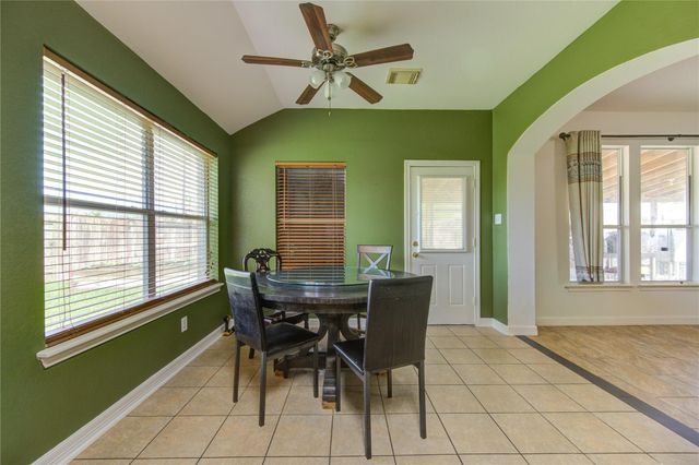 702 Hollyhock Drive, Stafford, TX 77477