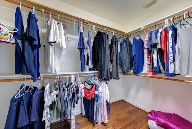 702 Hollyhock Drive, Stafford, TX 77477