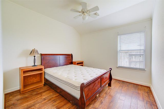 702 Hollyhock Drive, Stafford, TX 77477