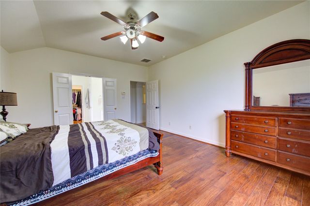 702 Hollyhock Drive, Stafford, TX 77477