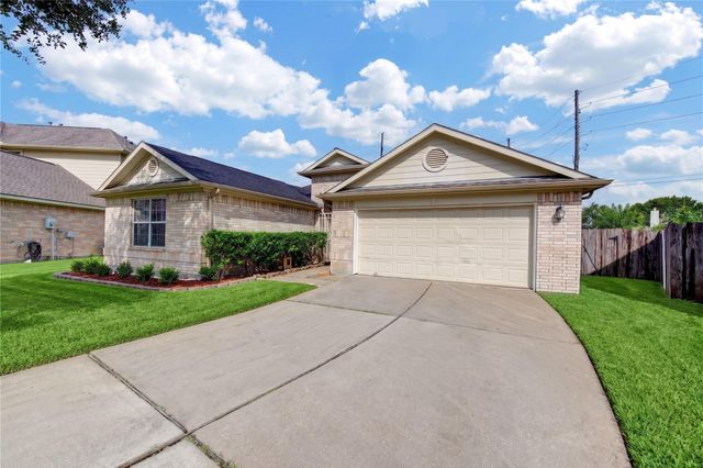 702 Hollyhock Drive, Stafford, TX 77477