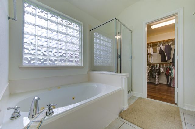 702 Hollyhock Drive, Stafford, TX 77477